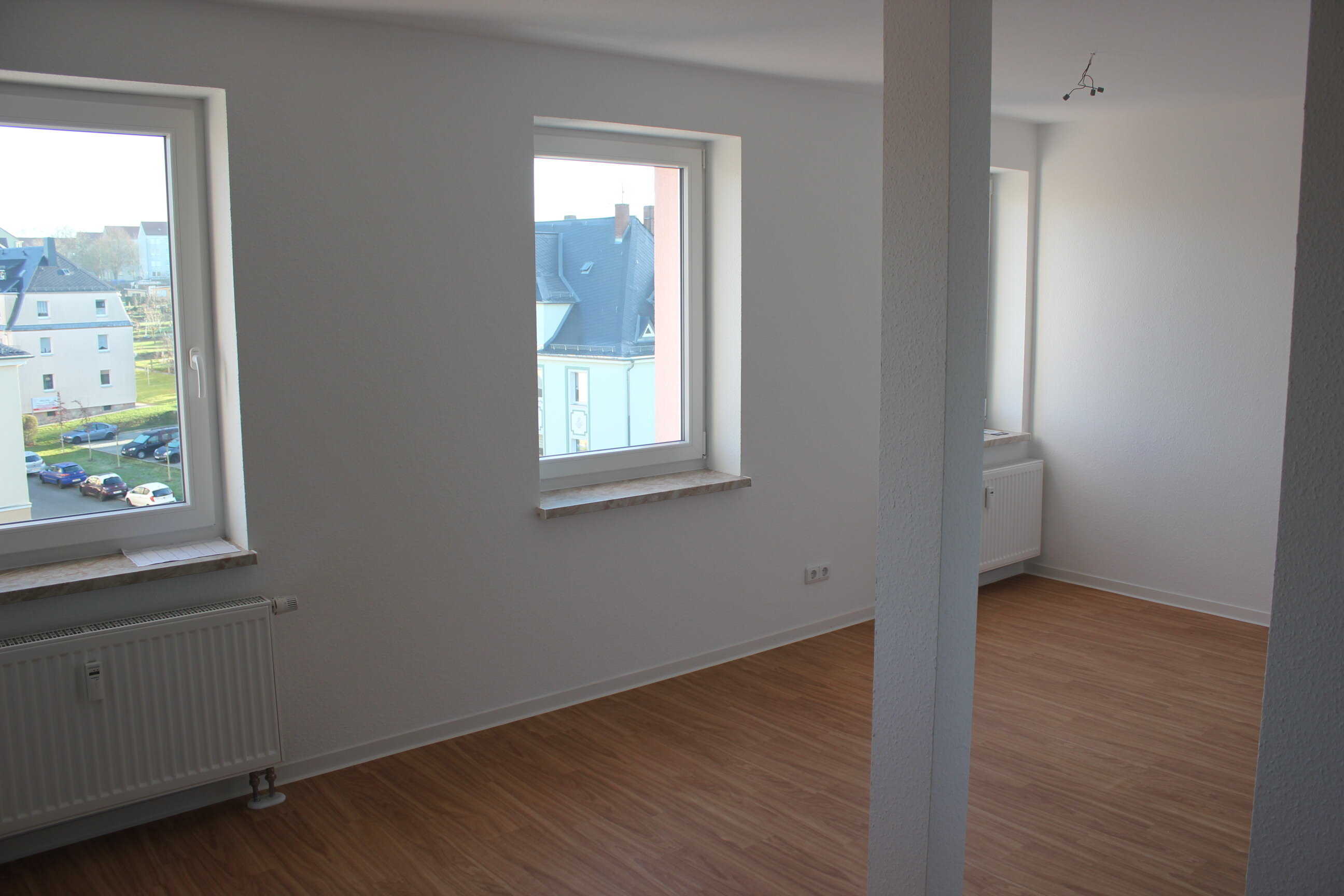 Wohnung zur Miete 304 € 2 Zimmer 49,8 m²<br/>Wohnfläche 3.<br/>Geschoss 01.01.2025<br/>Verfügbarkeit Bürgelstraße 2 Siegmar 850 Chemnitz 09117