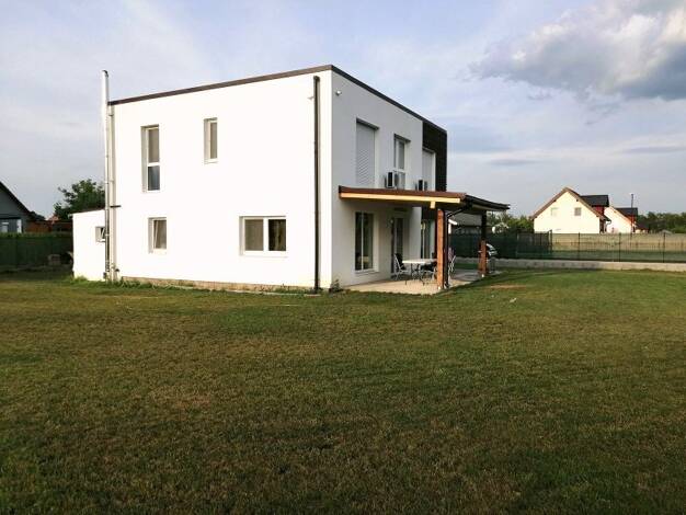 Einfamilienhaus zum Kauf 699.000 € 4 Zimmer 140 m² 1.474 m² Grundstück Sommerein 2434