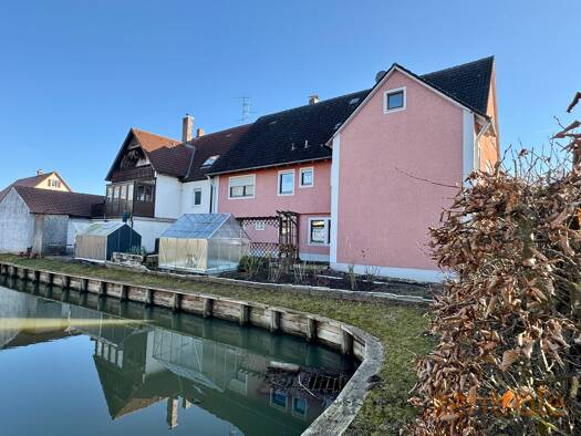 Einfamilienhaus zum Kauf 359.000 € 8 Zimmer 203 m² 355 m² Grundstück Laubenzedel Gunzenhausen 91710
