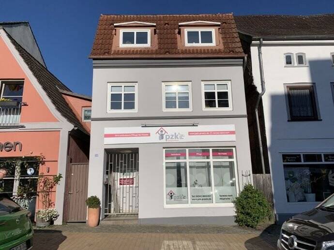 Haus zum Kauf als Kapitalanlage geeignet 230.000 € 3 Zimmer 71 m²<br/>Wohnfläche 556 m²<br/>Grundstück Preetz 24211