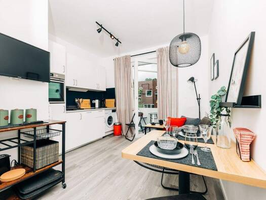 Wohnung zur Miete auf Zeit 1.350 € 2 Zimmer 33 m² frei ab 01.06.2026 Barmbek-Nord Hamburg 22307