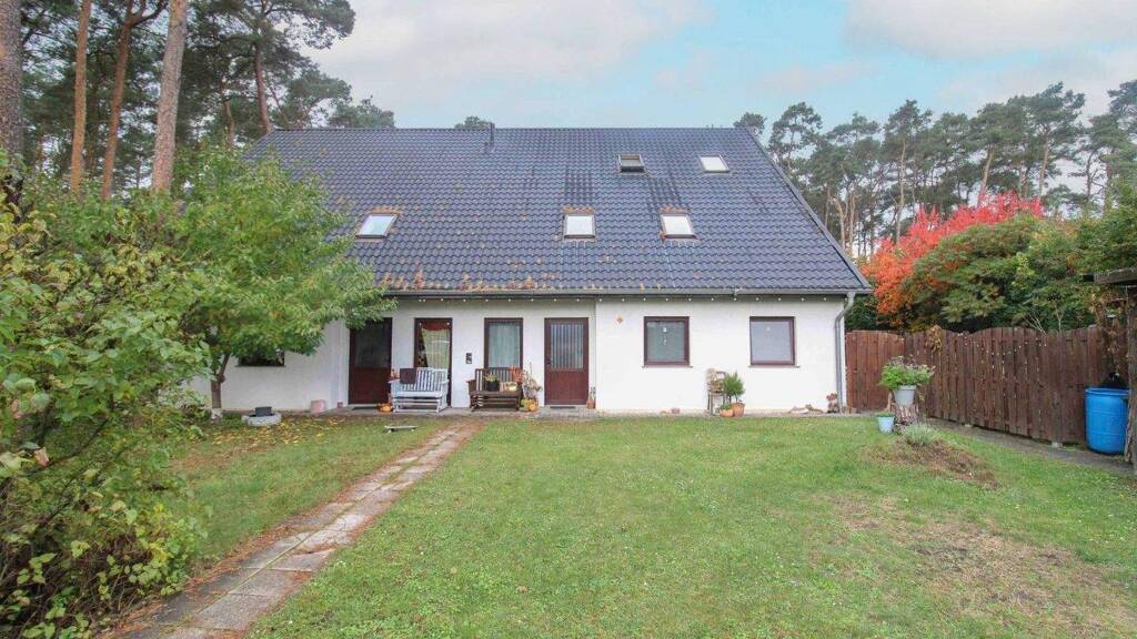 Mehrfamilienhaus zum Kauf als Kapitalanlage geeignet 325.000 € 14 Zimmer 389 m² 3.116 m² Grundstück Colbitz 39326