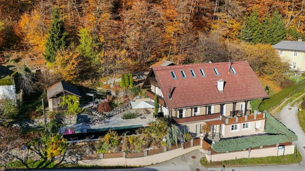 Haus zur Miete 3.000 € 7 Zimmer 343 m² 1.735 m² Grundstück Velden am Wörther See 9220