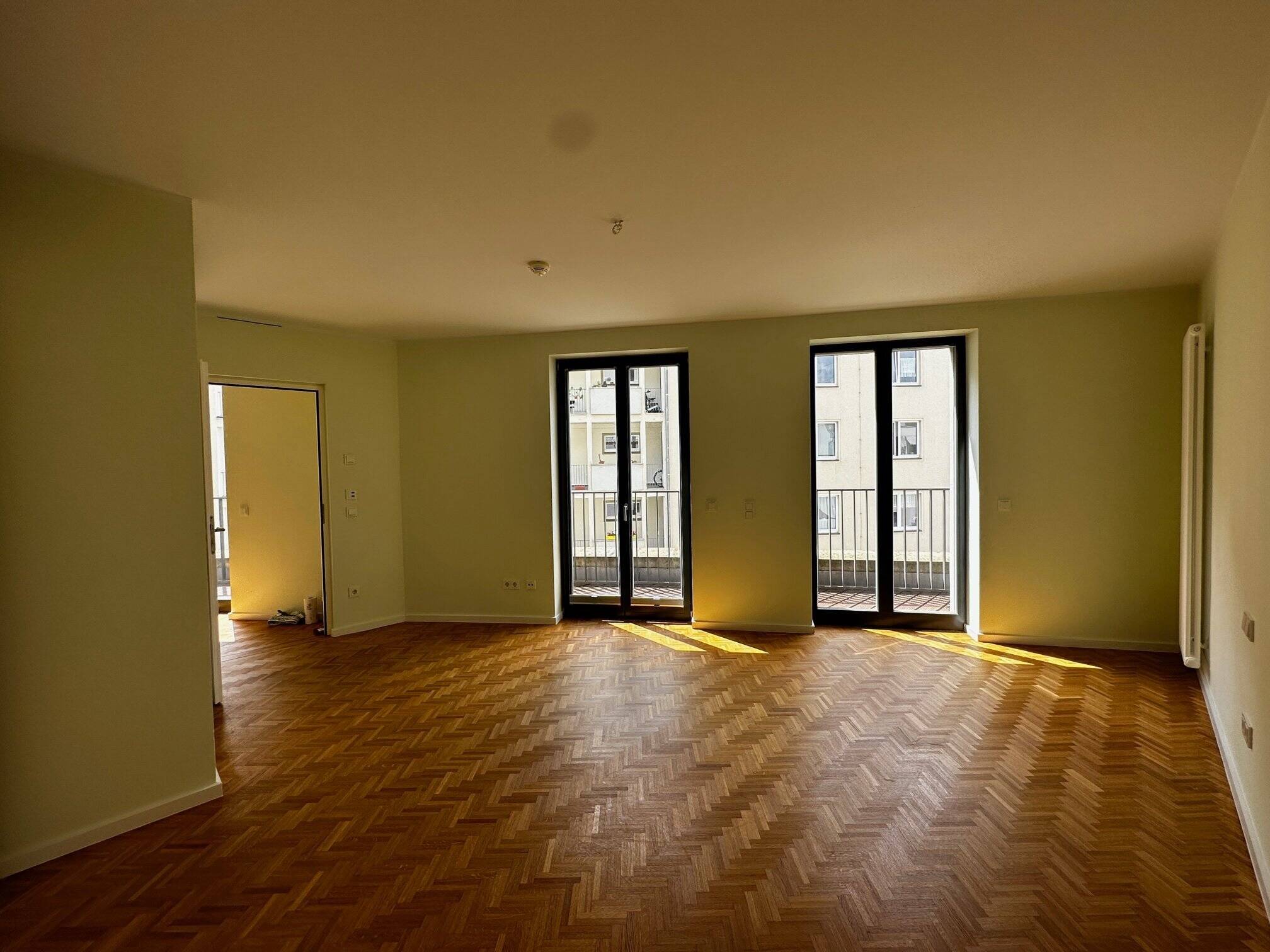 Property thumbnail 7