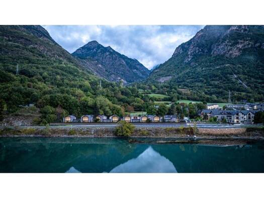 Doppelhaushälfte zum Kauf - Erstbezug 3 Zimmer 150 m² 300 m² Grundstück Benasque Sahún 22469