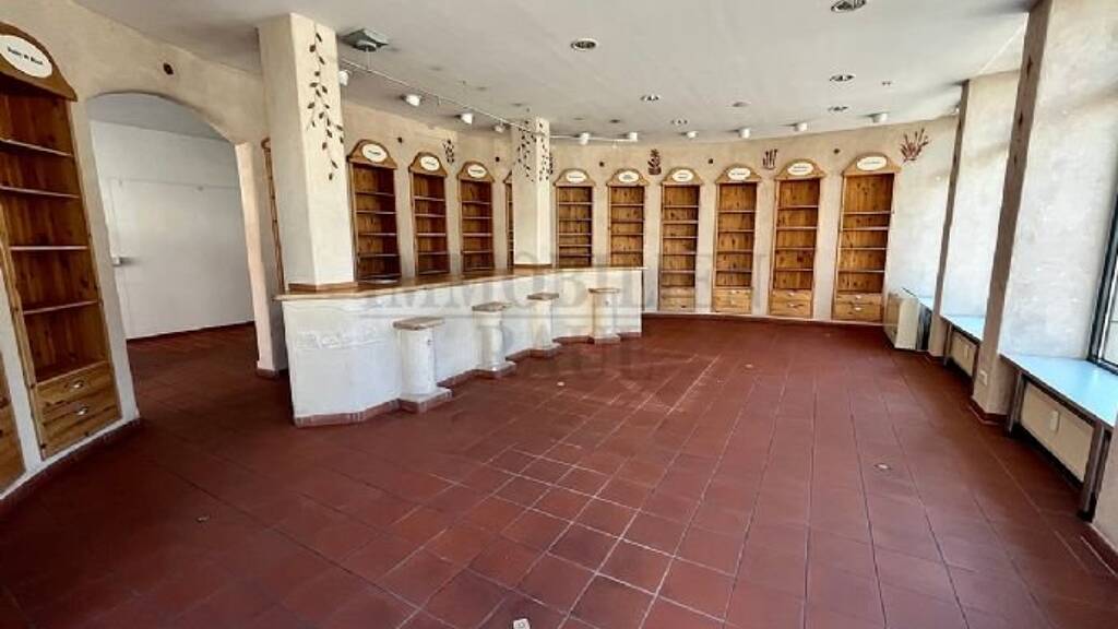 Verkaufsfläche zur Miete 1.200 € 5 Zimmer 184 m² Verkaufsfläche Quierschied 66287