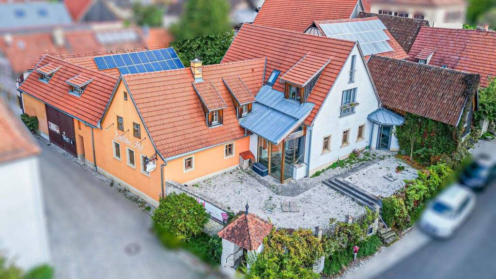 Einfamilienhaus zum Kauf 6 Zimmer 311 m² 1.380 m² Grundstück Binsfeld Arnstein 97450