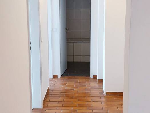 Wohnung zum Kauf 255.000 € 3 Zimmer 71 m² frei ab sofort Langwasser Nürnberg 90471