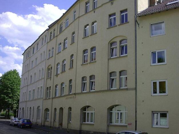 Wohnung zur Miete 400 € 4 Zimmer 110 m² 2. Geschoss Wolfhager Straße 85 Rothenditmold Rothenditmold 34127