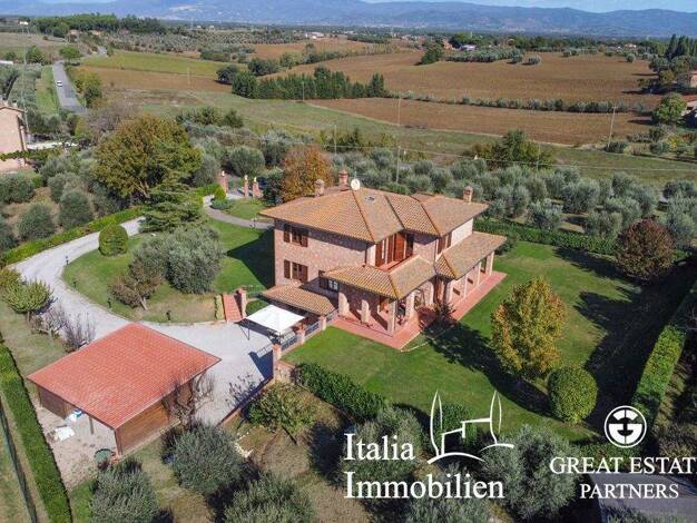 Bauernhaus zum Kauf 890.000 € 11 Zimmer 403 m² 5.100 m² Grundstück Castiglione Del Lago 06061