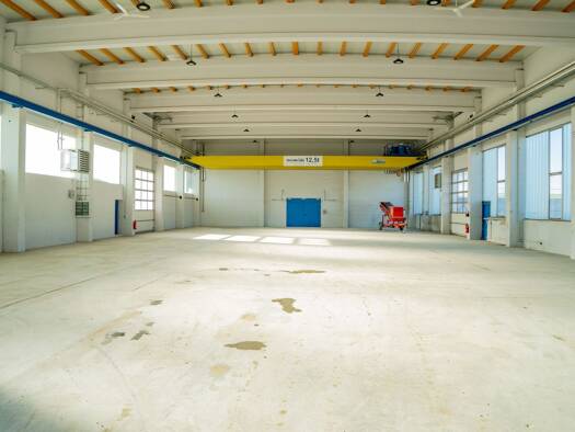 Halle/Industriefläche zur Miete provisionsfrei 808 m² Lagerfläche Fachsenfeld Aalen 73434