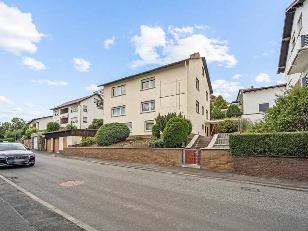 Mehrfamilienhaus zum Kauf 349.000 € 6 Zimmer 184 m² 1.473 m² Grundstück Treis Staufenberg 35460
