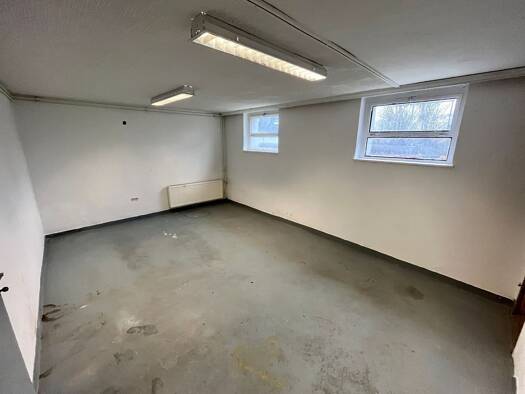 Halle/Industriefläche zur Miete provisionsfrei 20,2 m² Lagerfläche Asten 4481