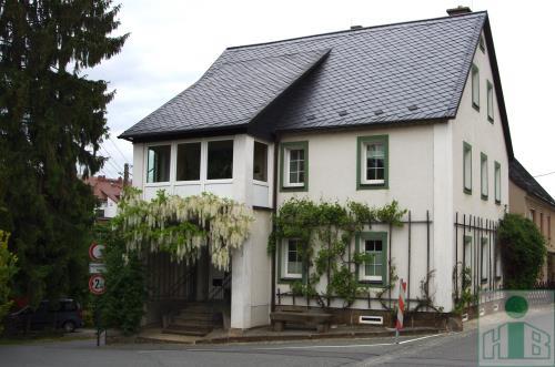 Einfamilienhaus zum Kauf 245.000 € 5 Zimmer 120 m²<br/>Wohnfläche 180 m²<br/>Grundstück Schirgiswalde Schirgiswalde 02681