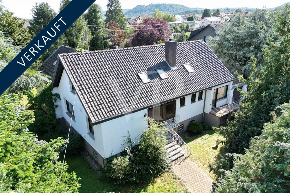 Einfamilienhaus zum Kauf 7 Zimmer 200 m²<br/>Wohnfläche 1.834 m²<br/>Grundstück ab sofort<br/>Verfügbarkeit Rehlingen Rehlingen 66780