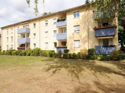 Wohnung zur Miete 892 € 4 Zimmer 91,8 m² 1. Geschoss frei ab 16.01.2026 Anton-Bruckner-Str. 29 Erlangen-Süd Erlangen 91052