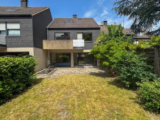 Reihenmittelhaus zum Kauf 359.000 € 5 Zimmer 204,3 m² 321 m² Grundstück Alsfeld Sterkrade 46145