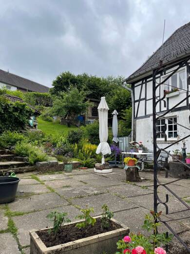 Haus zum Kauf 420.000 € 240 m² 1.400 m² Grundstück frei ab sofort Schückhausen Hückeswagen 42499