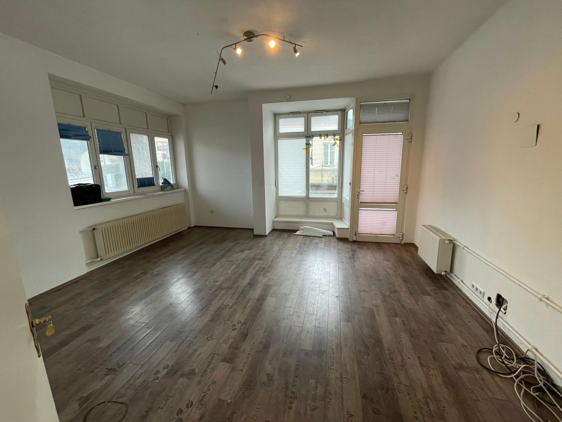 Wohnung zum Kauf 79.100 € 3 Zimmer 96,3 m²<br/>Wohnfläche Kirchschlag in der Buckligen Welt 2860