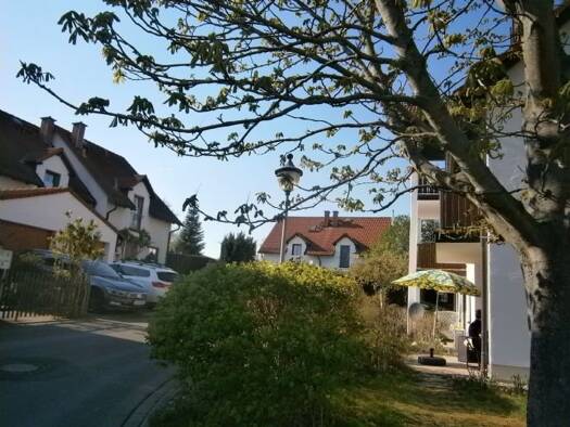 Wohnung zur Miete 380 € 2 Zimmer 46 m² 1. Geschoss frei ab sofort Geuckestraße Meerane 08393