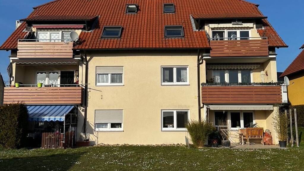 Wohnung zur Miete 650 € 3 Zimmer 88 m² 1. Geschoss frei ab 01.06.2026 Hoheim Kitzingen 97318