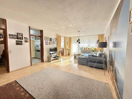 Wohnung zum Kauf 219.000 € 3 Zimmer 85 m² Oberderdingen 75038