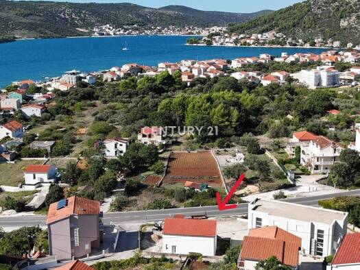 Einfamilienhaus zum Kauf 305.000 € 2 Zimmer 138 m² Marina 21222