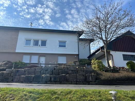 Bungalow zum Kauf 299.000 € 4 Zimmer 131 m² 740 m² Grundstück Wilgersdorf Wilnsdorf 57234