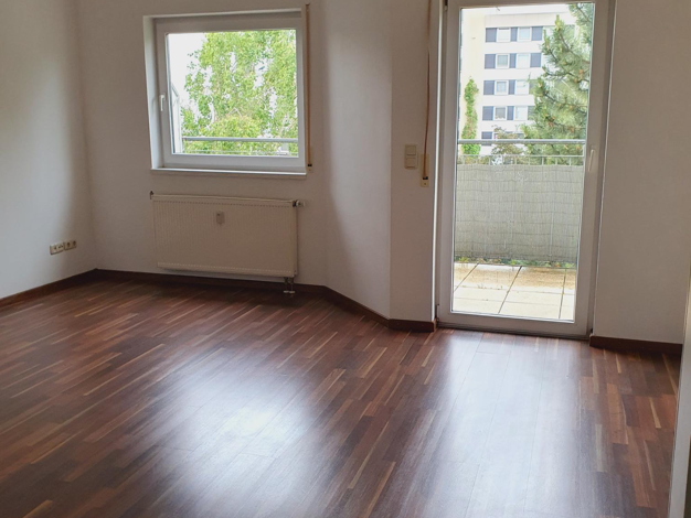 Wohnung zur Miete 640 € 2 Zimmer 65 m² 4. Geschoss Warmbrunner Straße 11 Langwasser Nürnberg 90473