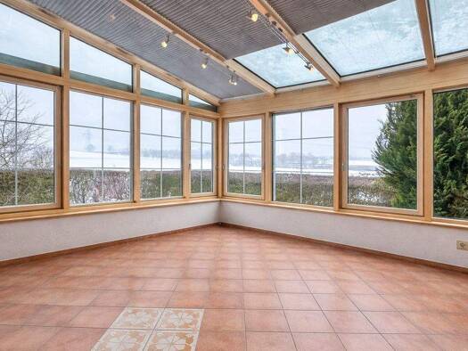 Einfamilienhaus zum Kauf 629.000 € 5 Zimmer 152 m² 679 m² Grundstück frei ab 31.05.2026 Suppingen Laichingen 89150