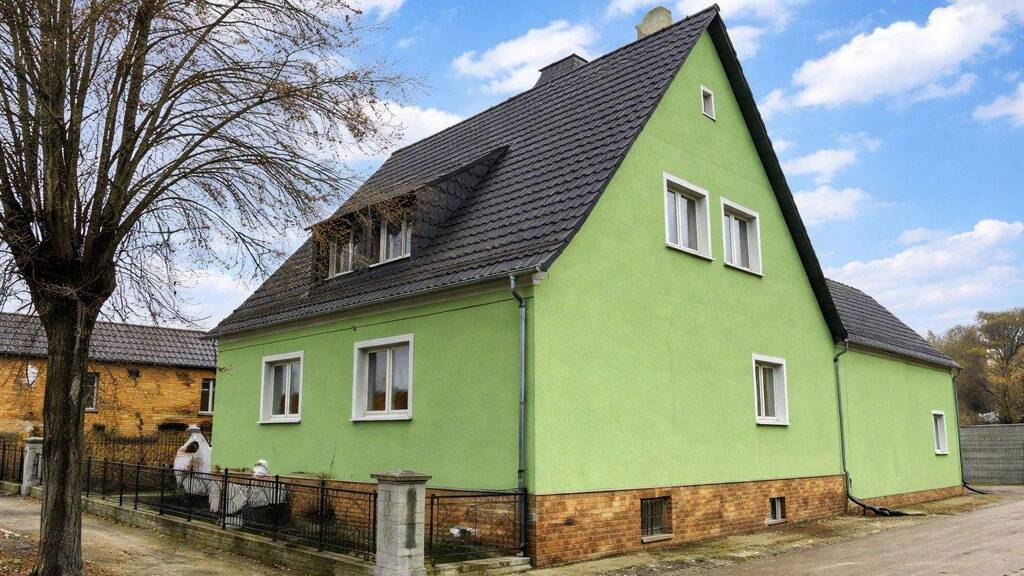 Einfamilienhaus zum Kauf provisionsfrei 295.000 € 5 Zimmer 145 m² 870 m² Grundstück Briesen Briesen (Mark) 15518