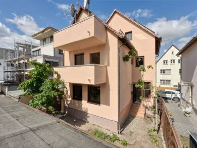 Mehrfamilienhaus zum Kauf 1.100.000 € 7 Zimmer 168,3 m² 168 m² Grundstück frei ab sofort Stockheimer Straße 2 Zuffenhausen Stuttgart 70435