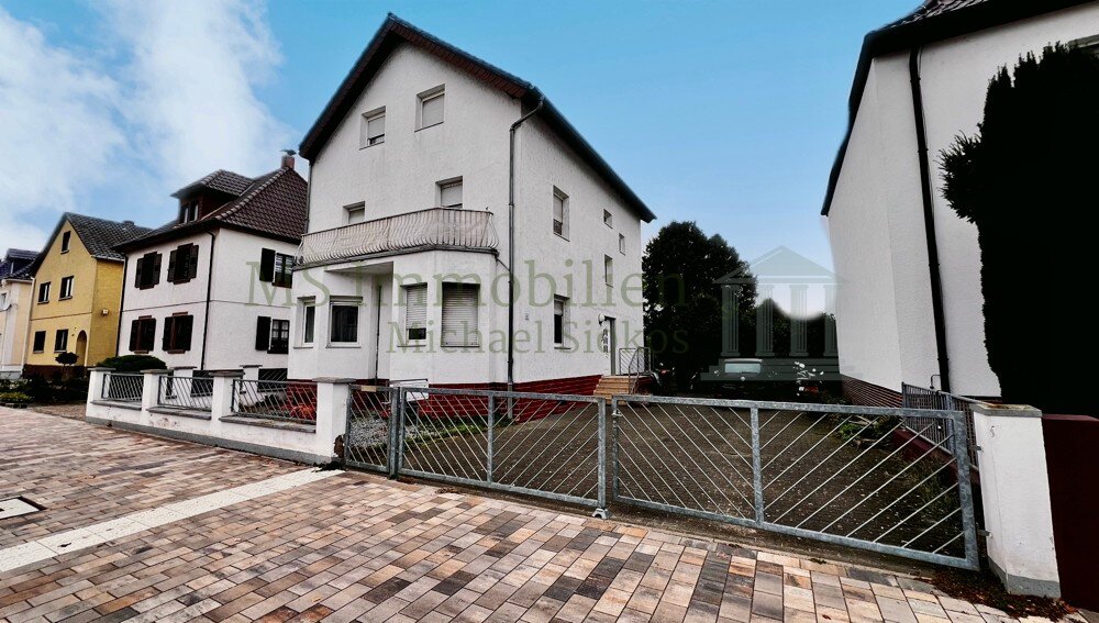 Mehrfamilienhaus zum Kauf 439.000 € 10 Zimmer 230 m²<br/>Wohnfläche 518 m²<br/>Grundstück Bürstadt Bürstadt 68642