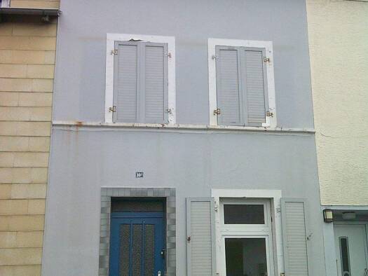 Reihenmittelhaus zum Kauf 65.000 € 5 Zimmer 90 m² 100 m² Grundstück frei ab sofort Ottweiler 66564