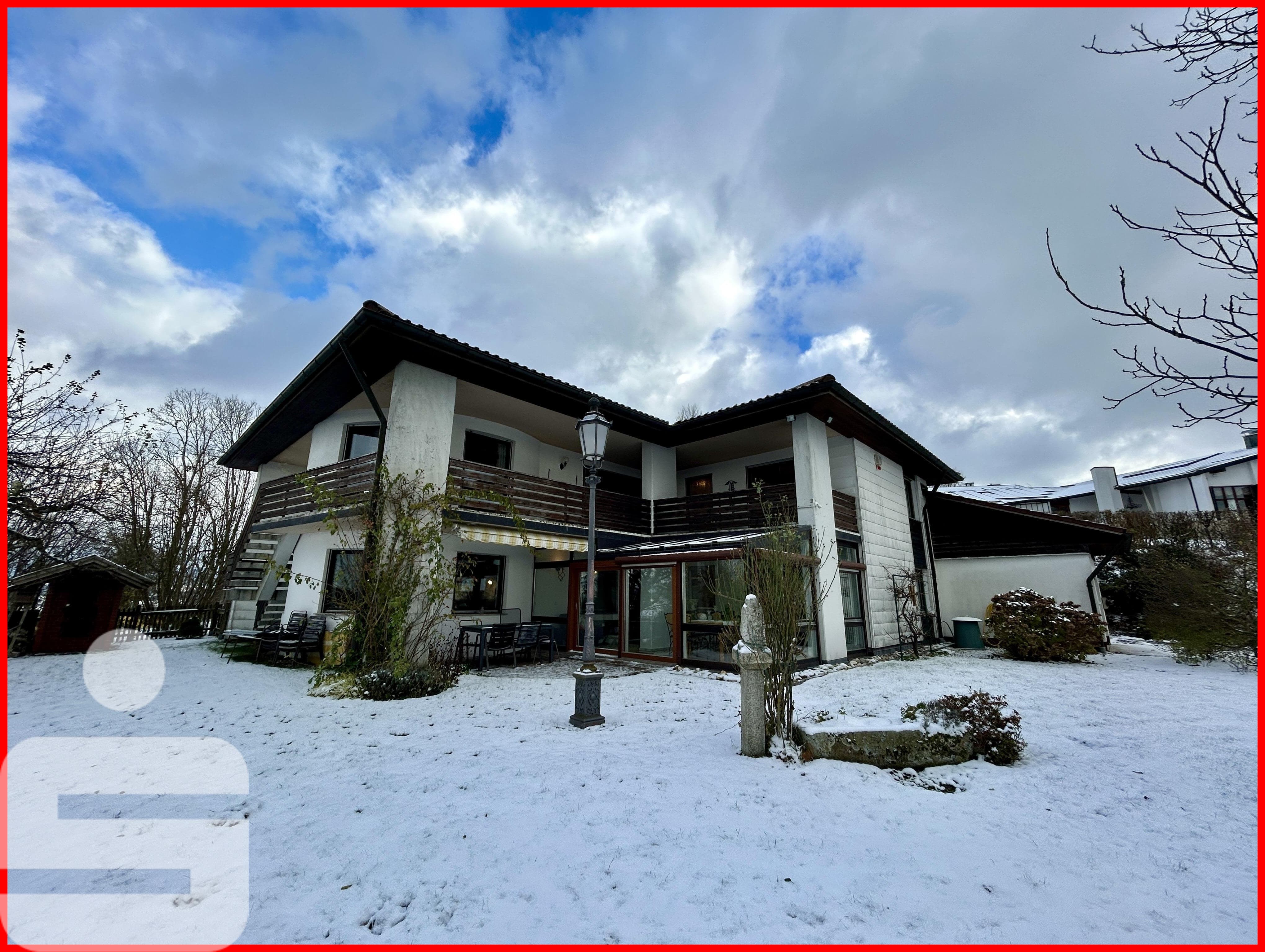 Einfamilienhaus zum Kauf 690.000 € 7 Zimmer 240 m²<br/>Wohnfläche 1.579 m²<br/>Grundstück ab sofort<br/>Verfügbarkeit Waldkirchen Waldkirchen 94065