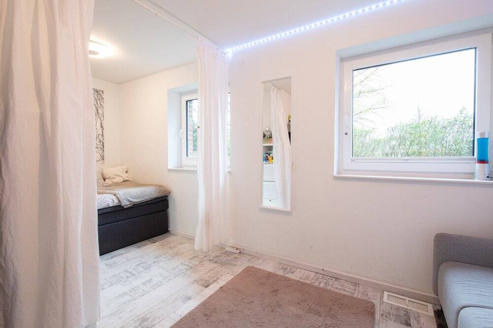 Property thumbnail 7