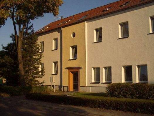 Wohnung zur Miete 320 € 2 Zimmer 46,7 m² 2. Geschoss frei ab 01.12.2026 Neukieritzsch Neukieritzsch 04575