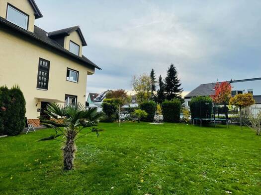 Wohnung zur Miete 980 € 3,5 Zimmer 90 m² Geschoss 1/3 frei ab sofort Niederissigheim Bruchköbel 63486