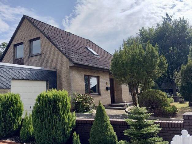 Einfamilienhaus zum Kauf provisionsfrei 349.900 € 6 Zimmer 151,8 m² 696 m² Grundstück Weimarer Straße 2 Brendel/Adelheide Delmenhorst 27755