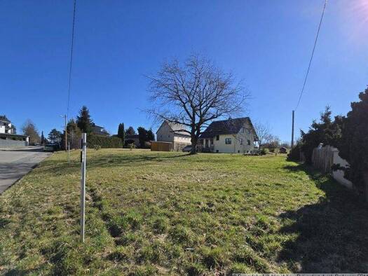 Grundstück zum Kauf 90.000 € 747 m² Grundstück Limbach-Oberfrohna 09212