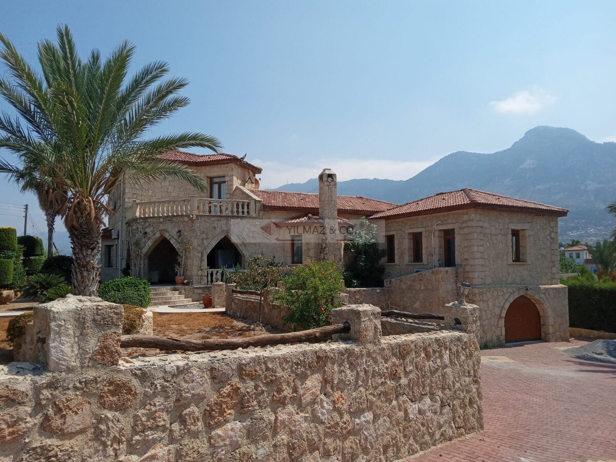 Villa zum Kauf provisionsfrei 649.000 € 5 Zimmer 414 m²<br/>Wohnfläche 1.544 m²<br/>Grundstück Kyrenia 99300