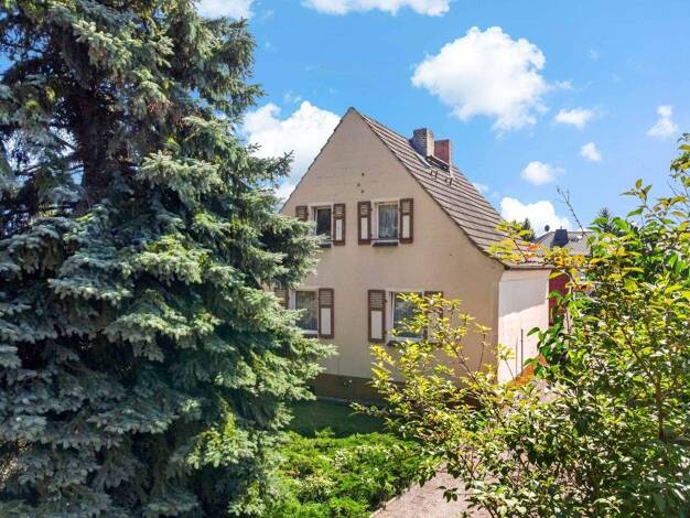 Einfamilienhaus zum Kauf 150.000 € 5 Zimmer 92 m² 649 m² Grundstück Hallesche Straße 14C Lieskau Salzatal 06198