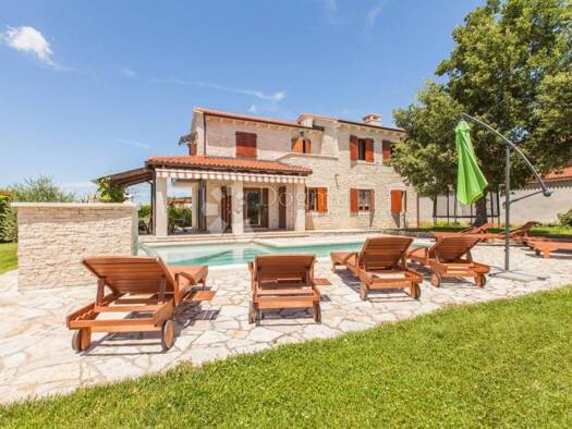Haus zum Kauf 630.000 € 6 Zimmer 216 m² Visnjan Višnjan