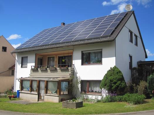 Einfamilienhaus zum Kauf 300.000 € 6 Zimmer 220 m² 2.654 m² Grundstück Bernhardswend Dinkelsbühl 91550