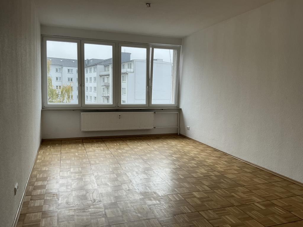 Wohnung zur Miete 909 € 4 Zimmer 104,8 m²<br/>Wohnfläche 3.<br/>Geschoss Logenstraße 20/22 Stadtkern Essen 45127