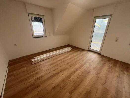 Maisonette zur Miete 1.299 € 5 Zimmer 80 m² 2. Geschoss Stadtmitte Esslingen 73728