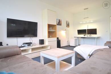 Wohnung zur Miete Wohnen auf Zeit 1.195 € 2 Zimmer 82 m² frei ab 01.06.2025 In der Reuth Erlangen 91056