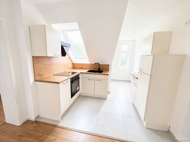 Wohnung zur Miete 899 € 3 Zimmer 67 m² 3. Geschoss Bülowstraße 8 Volkmarsdorf Ost 04315