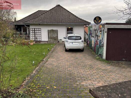 Einfamilienhaus zum Kauf 268.000 € 8 Zimmer 123,2 m² 850 m² Grundstück frei ab 01.03.2026 Altenhagen I Springe 31832