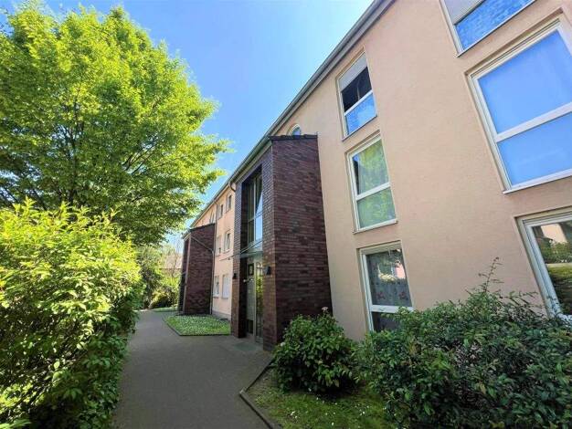 Wohnung zur Miete 805 € 4,5 Zimmer 91,4 m² 2. Geschoss Grafenwerther Straße 10 Beeckerwerth Duisburg 47139